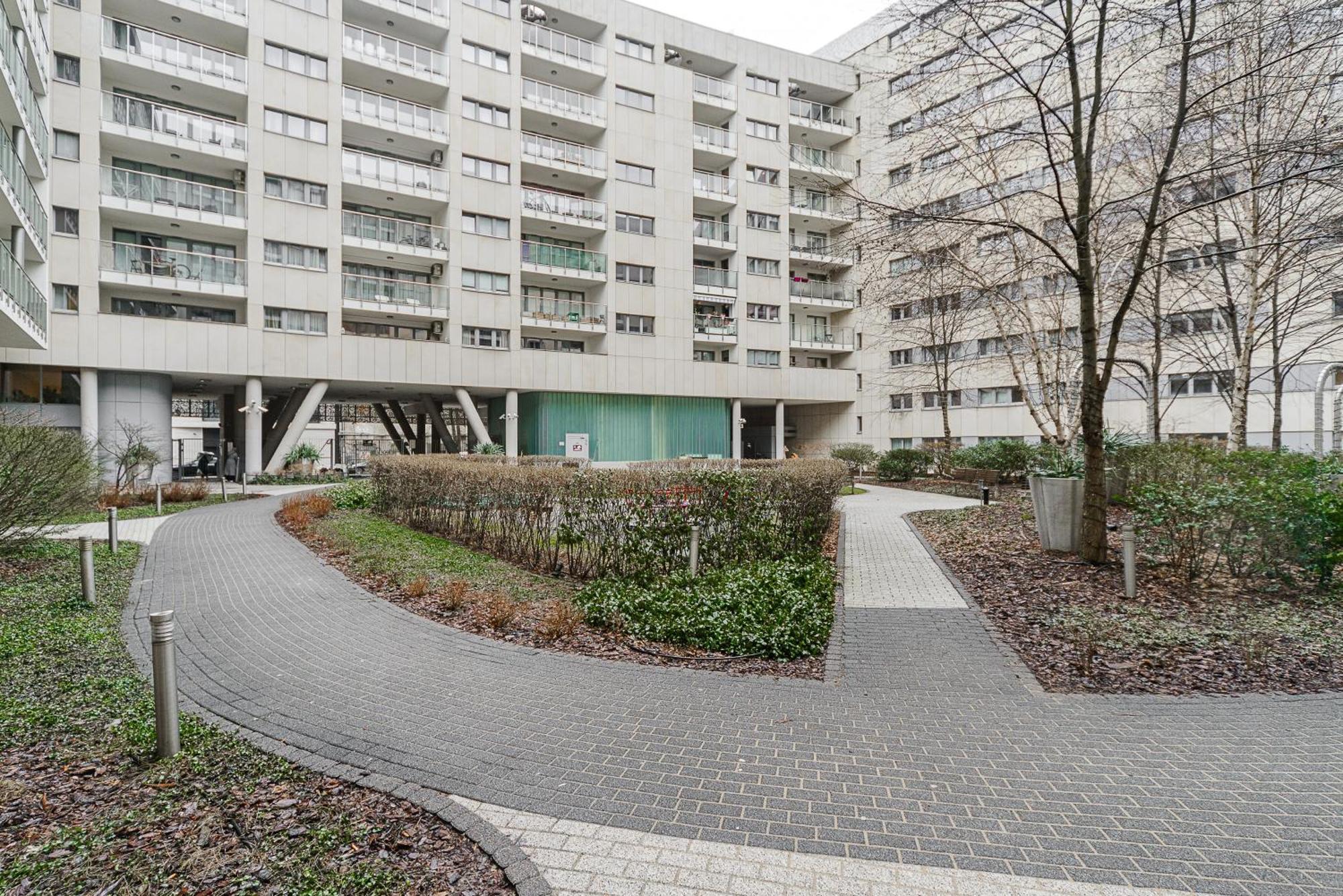Oxygen Wronia - Browary Warszawskie - P&O Serviced Apartments Warsaw Exterior photo